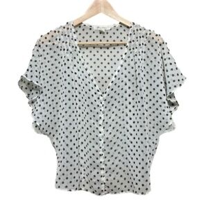 𝅺Forever 21 Sheer Flutter Sleeve Polka dot blouse Size small